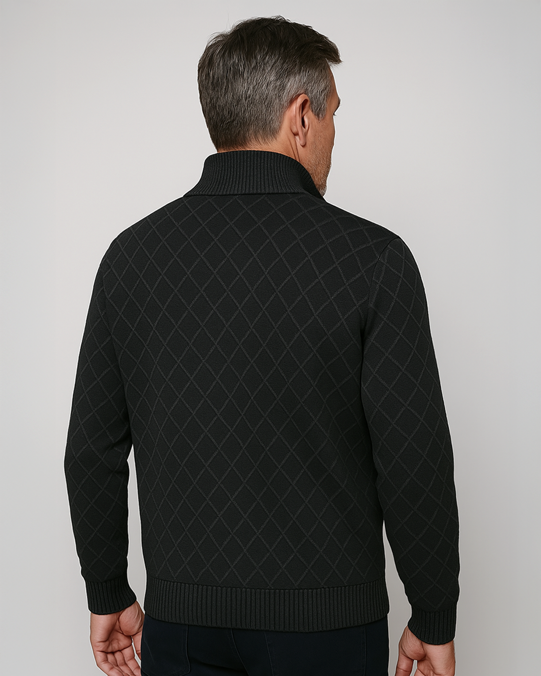 Knitted Men's Cardigan with Subtle Check Pattern™